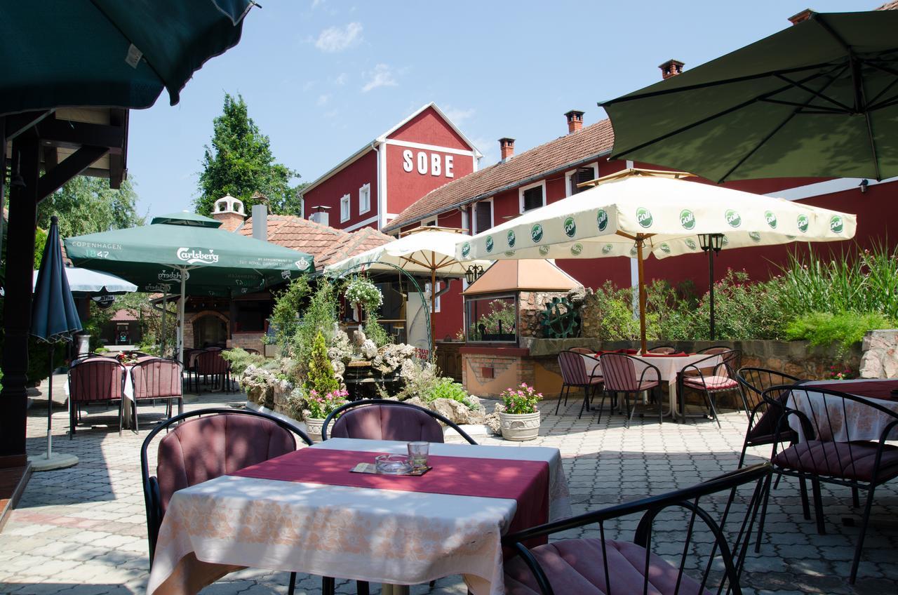 Hotel Drumski Raj Svilajnac Exteriör bild